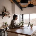 Mindful Living: Incorporating Meditation into Your Daily Routine